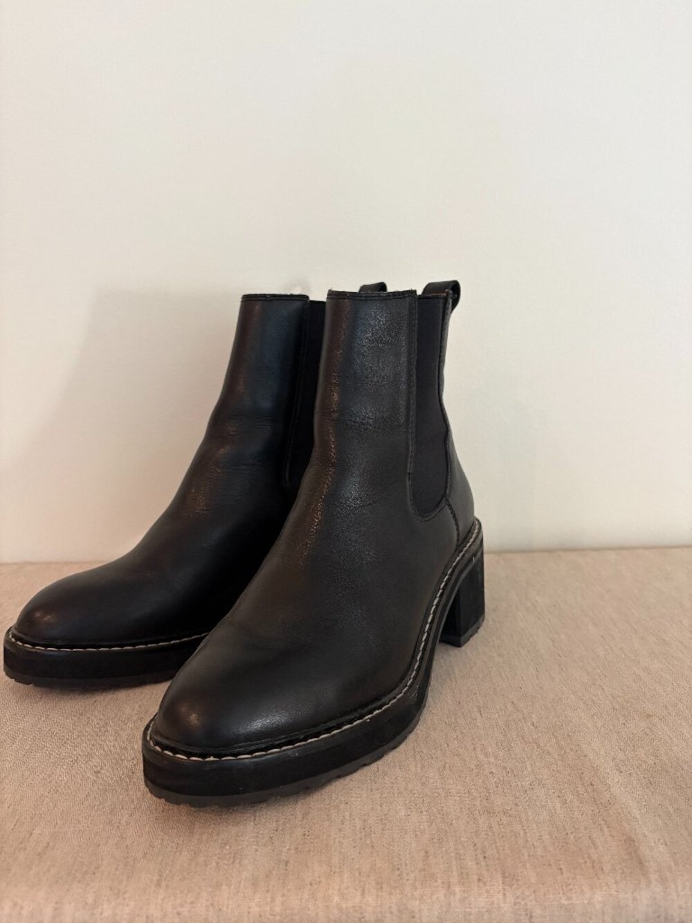 Madewell Black Chelsea Boots